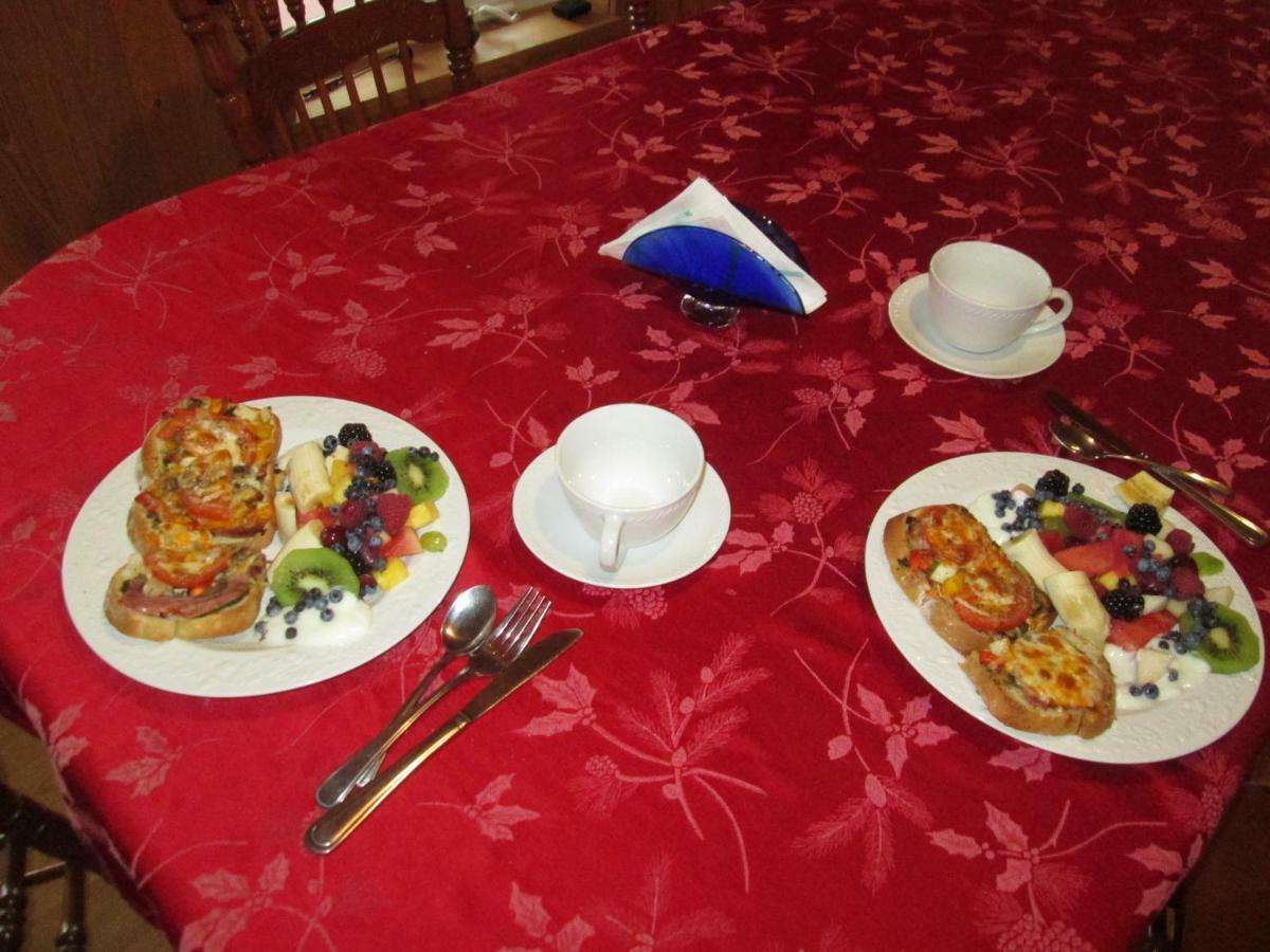 Gite La Maison Chez J.P. Bed And Breakfast Havre Aux Maisons Εξωτερικό φωτογραφία