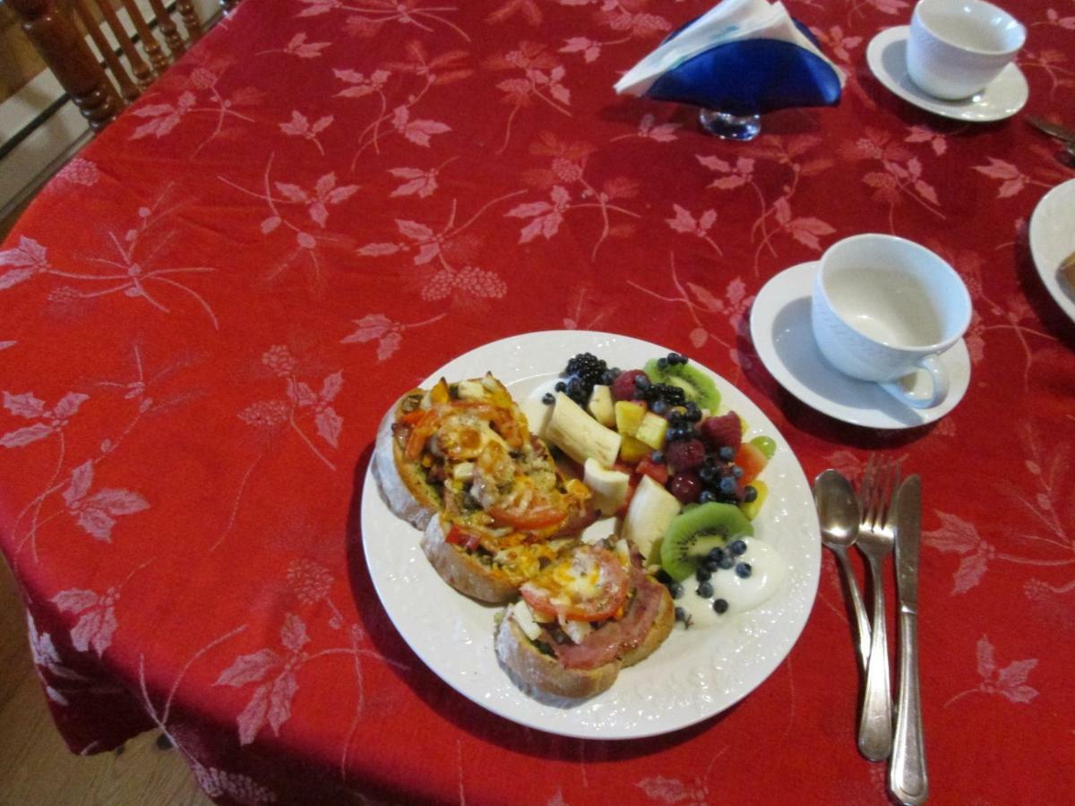 Gite La Maison Chez J.P. Bed And Breakfast Havre Aux Maisons Εξωτερικό φωτογραφία